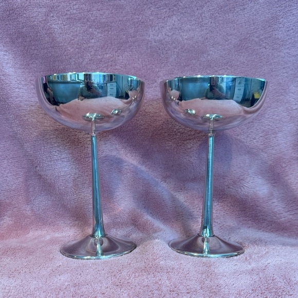 Silver Champagne Coupes - Picture 1 of 9